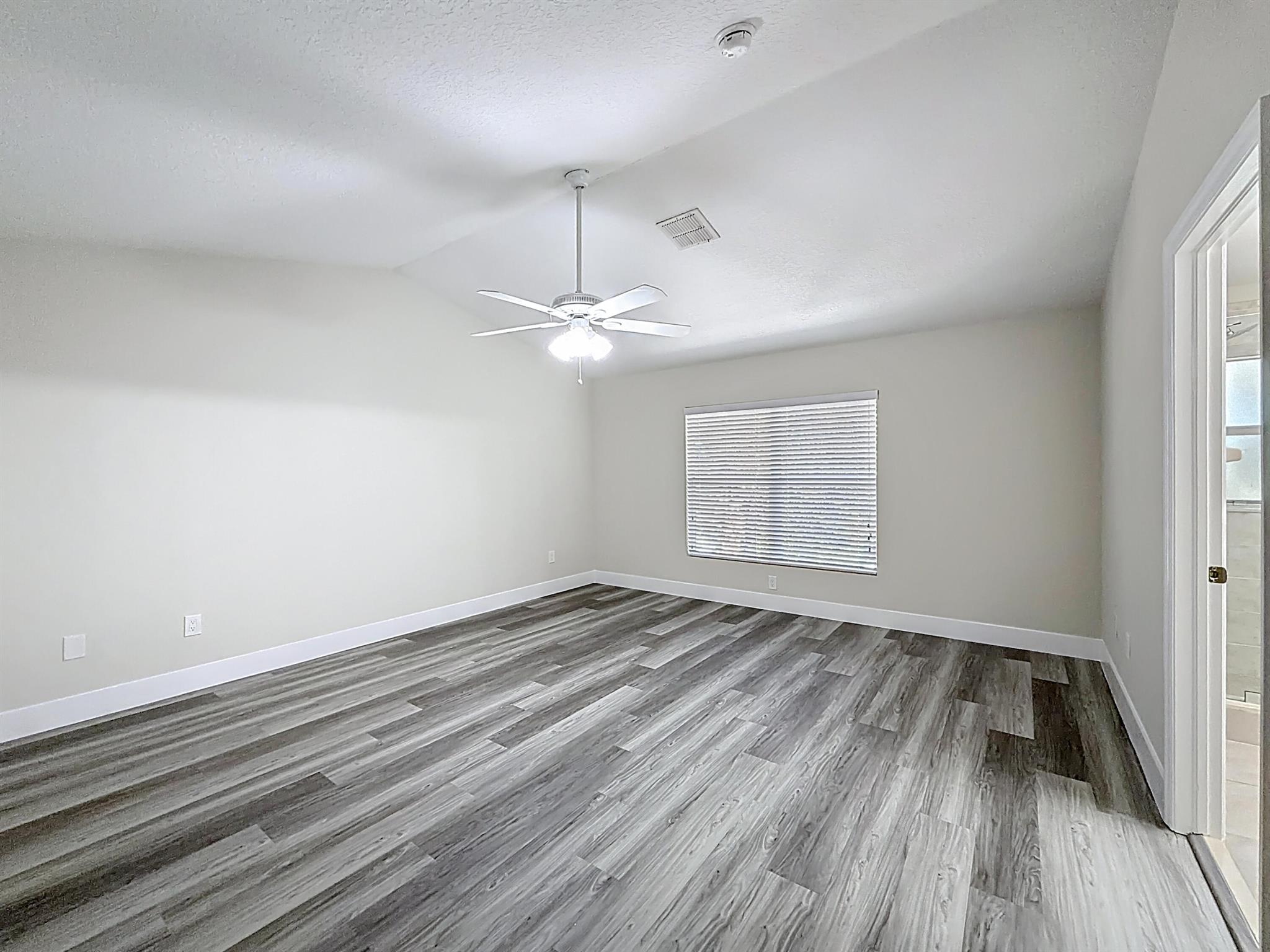 SEMINOLE PALMS - Residential Lease