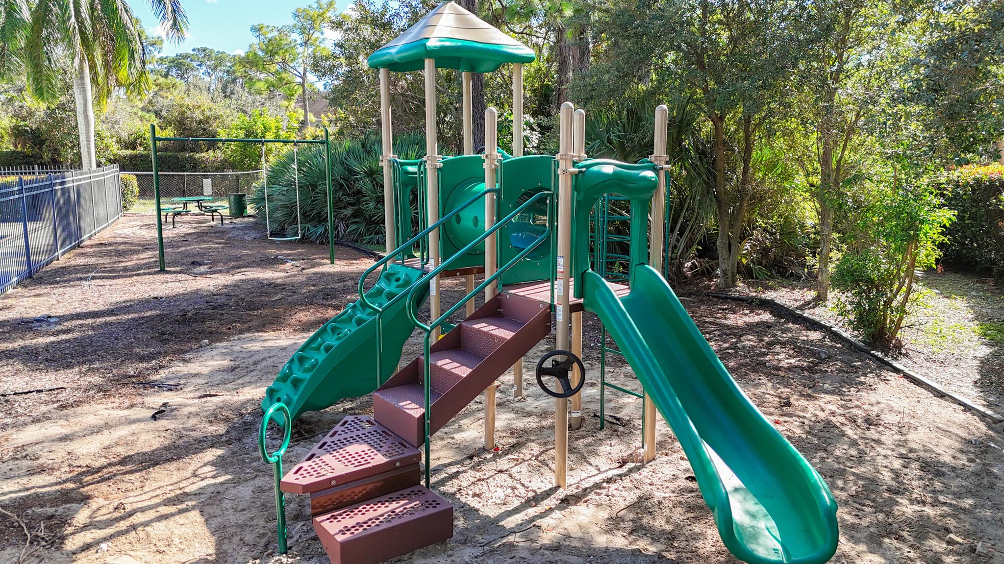 SEMINOLE PALMS - Residential Lease