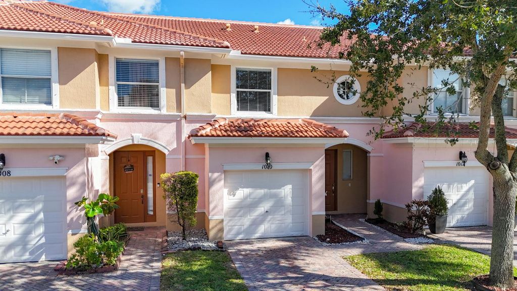 Photo of 1010 Seminole Palms Drive, Greenacres, FL 33463 (MLS # R11144047)