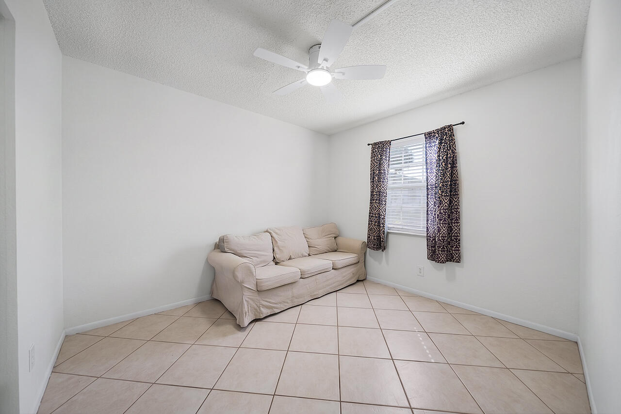 MIDPORT PLACE I, A CONDOMINIUM - Residential