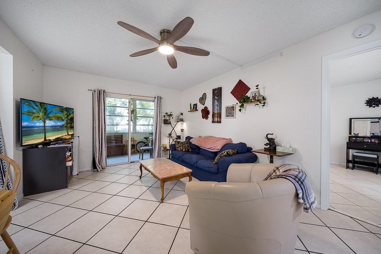 MIDPORT PLACE I, A CONDOMINIUM - Residential