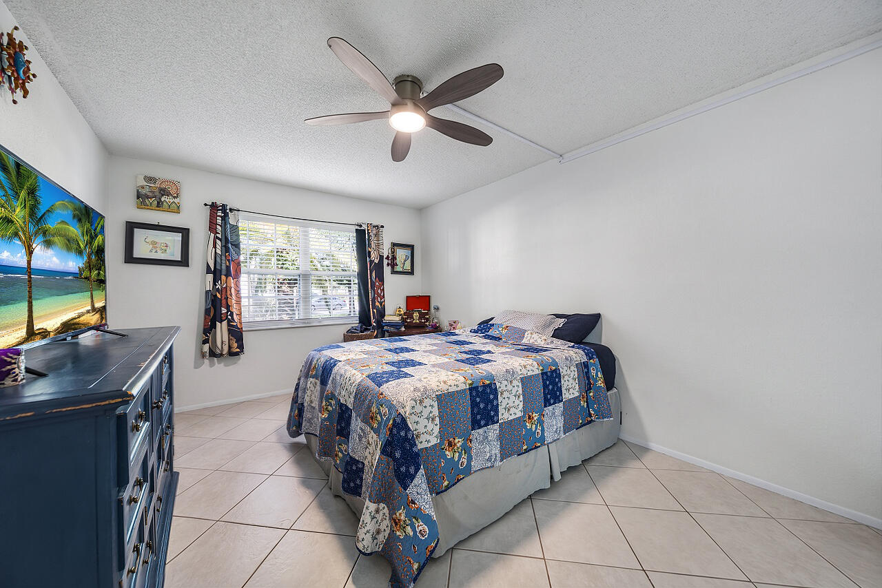 MIDPORT PLACE I, A CONDOMINIUM - Residential