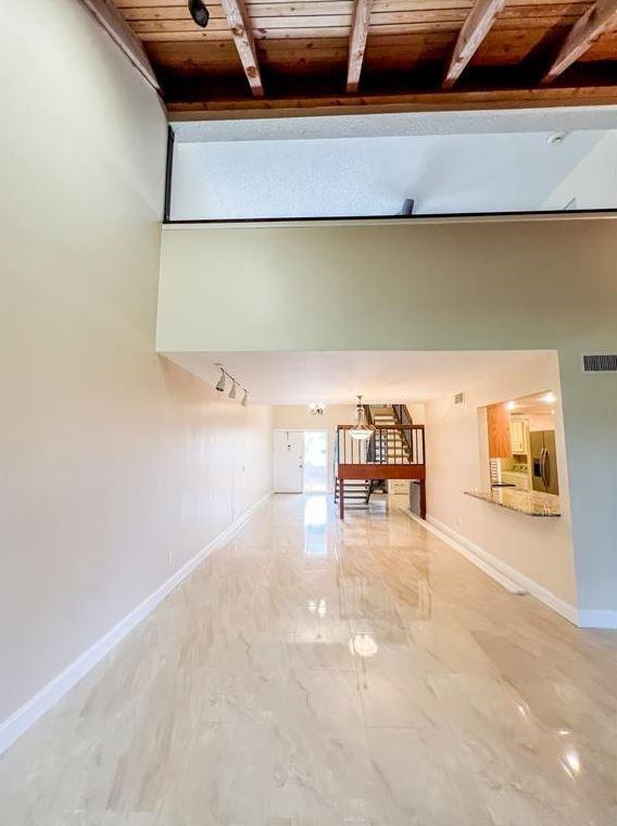 Everglades Sugar & Land C - Residential Lease