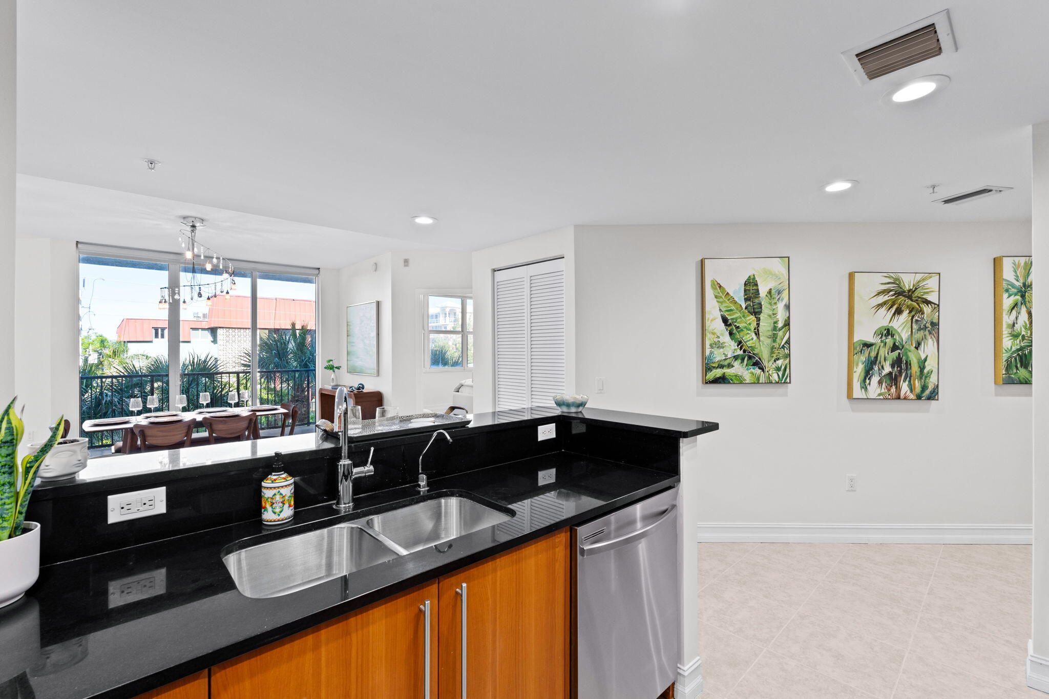 1 OCEAN BOULEVARD CONDO - Residential Lease