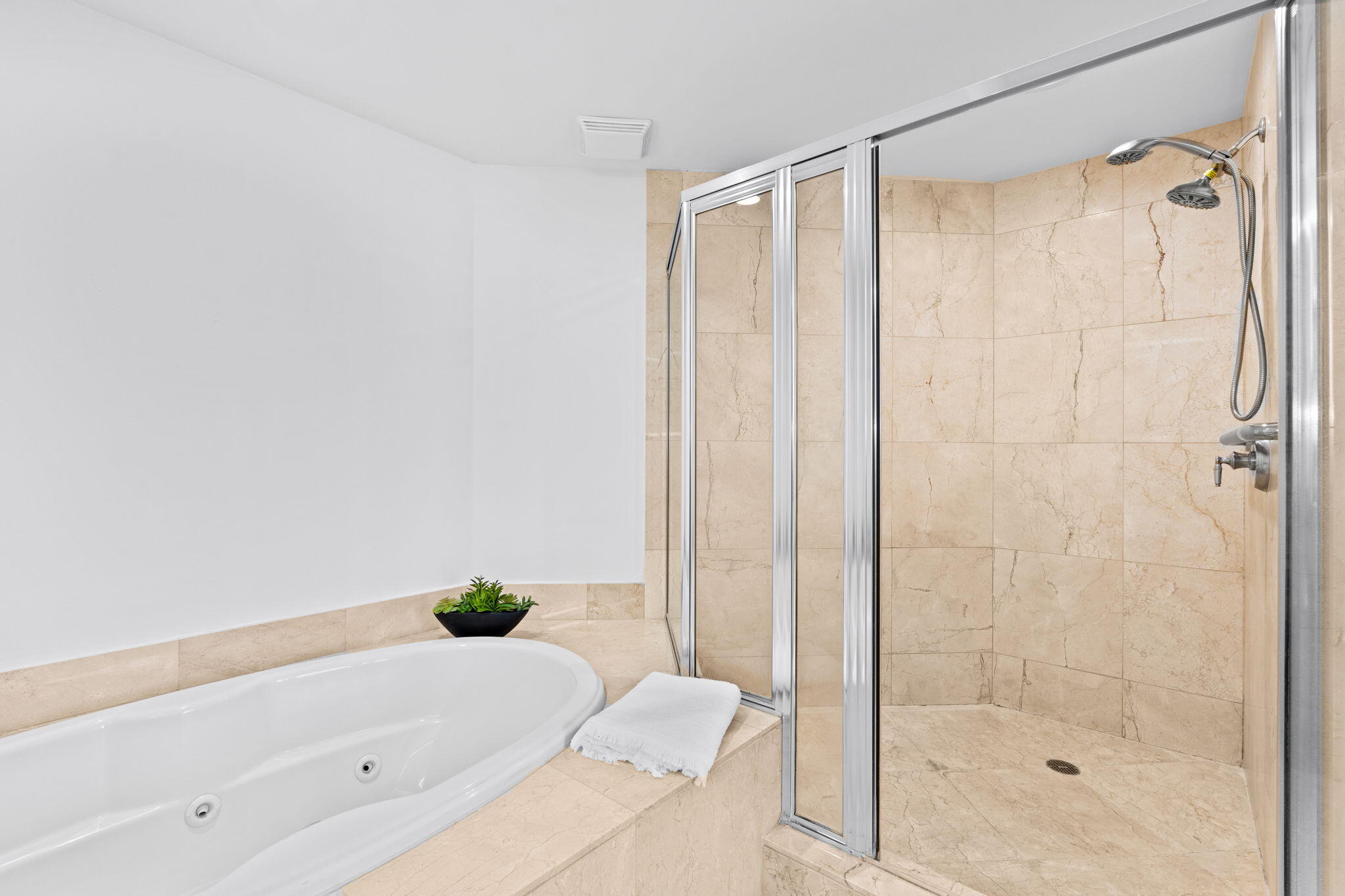 1 OCEAN BOULEVARD CONDO - Residential Lease