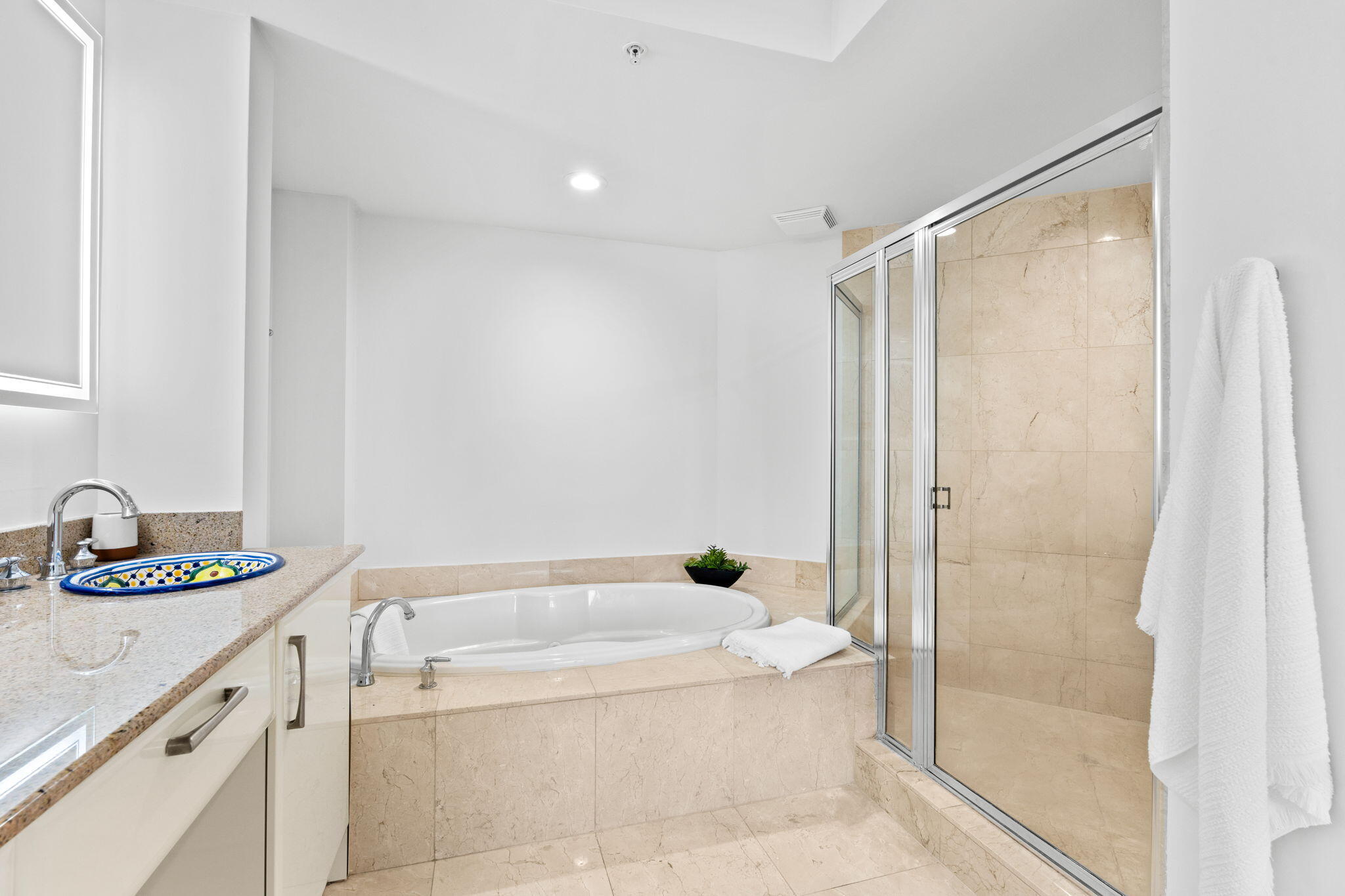 1 OCEAN BOULEVARD CONDO - Residential Lease