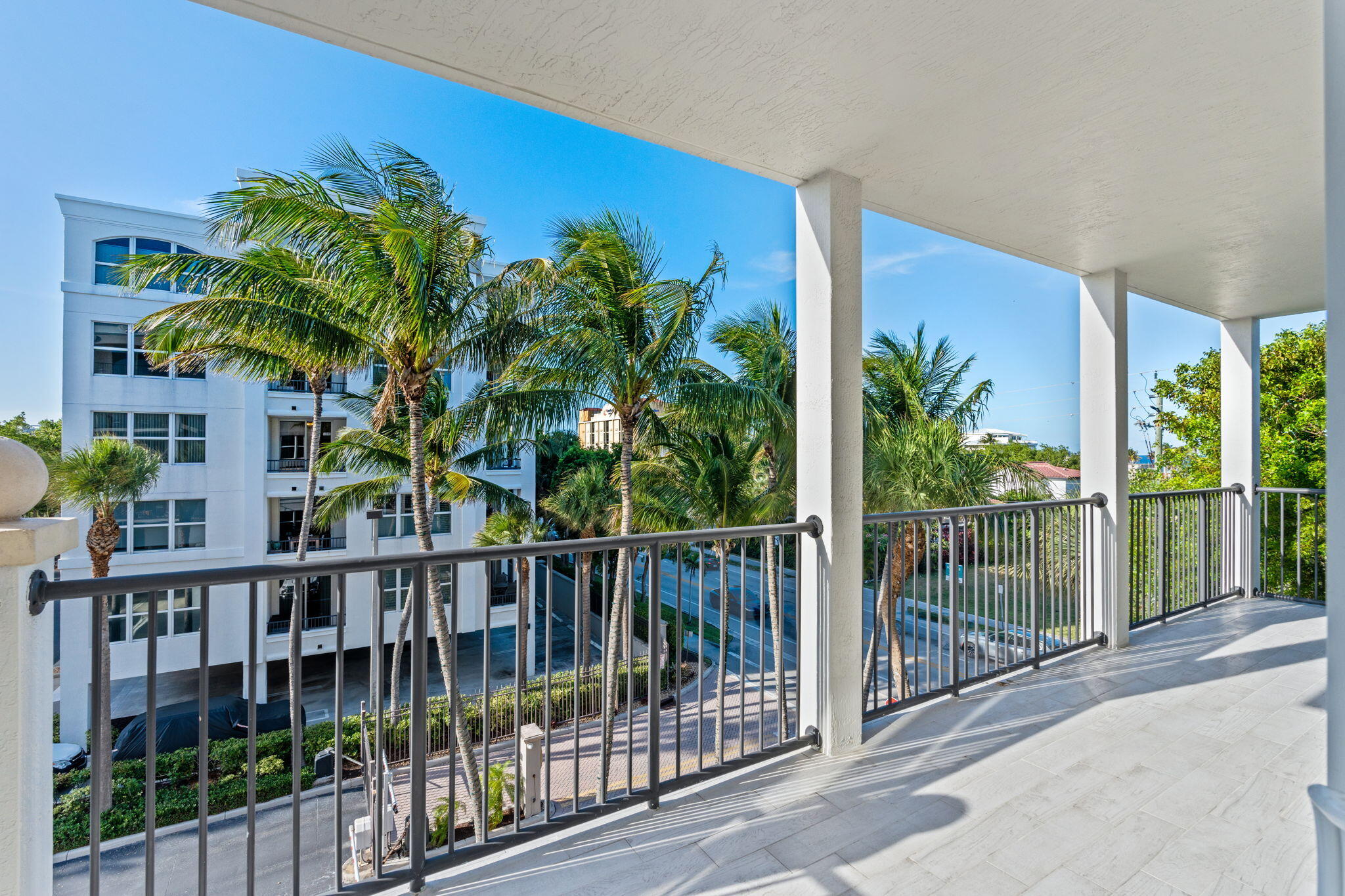 1 OCEAN BOULEVARD CONDO - Residential Lease