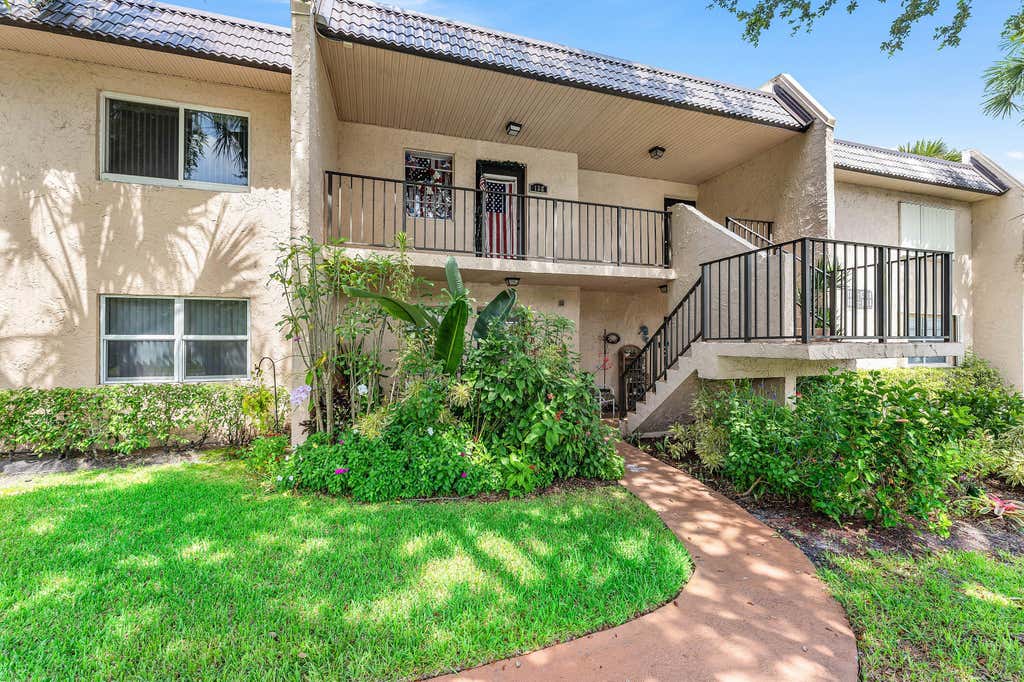 Photo of 112 Lake Constance Drive, West Palm Beach, FL 33411 (MLS # B26056690)