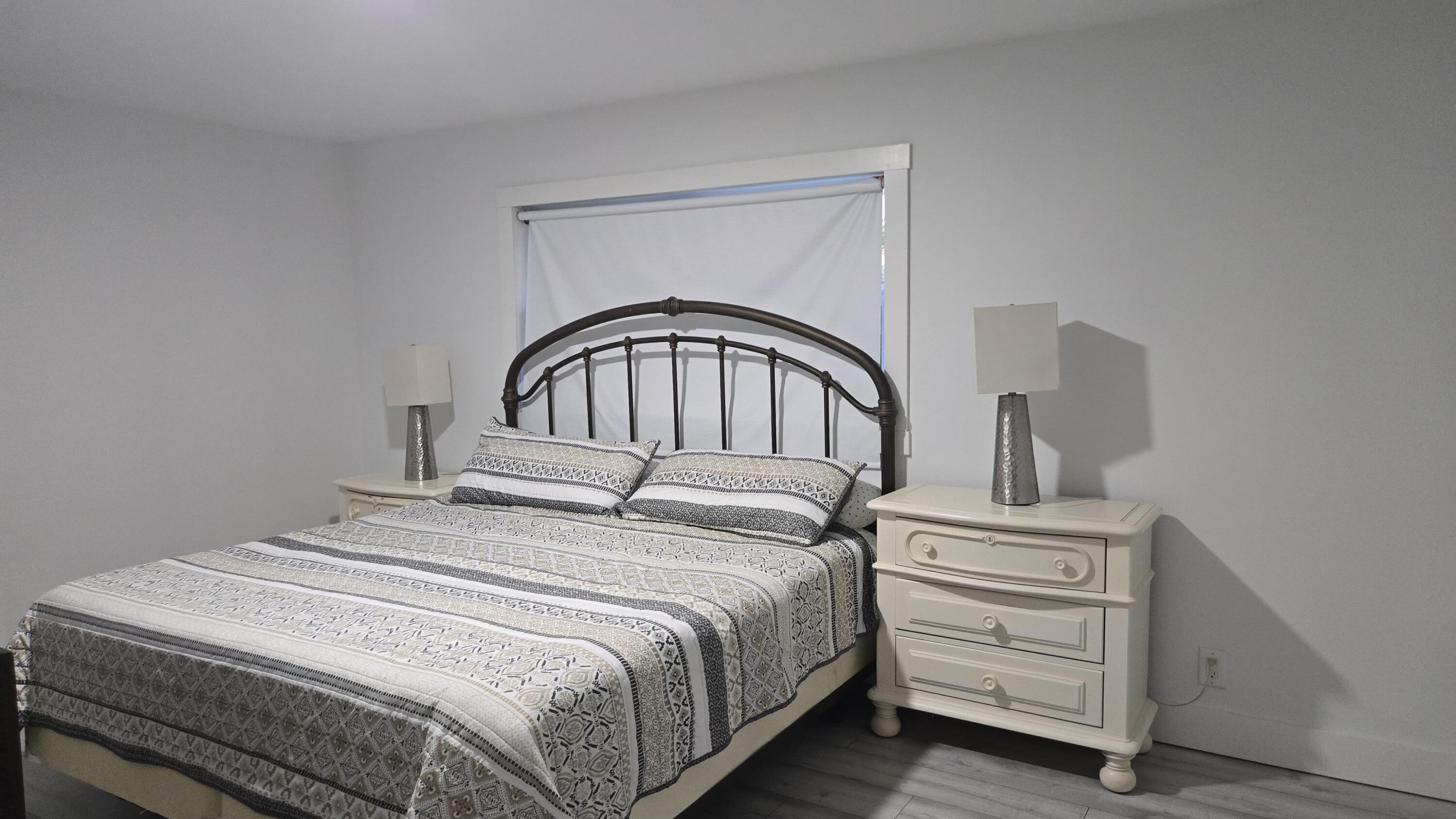 COCO WOOD LAKES SEC 1 - Residential Lease