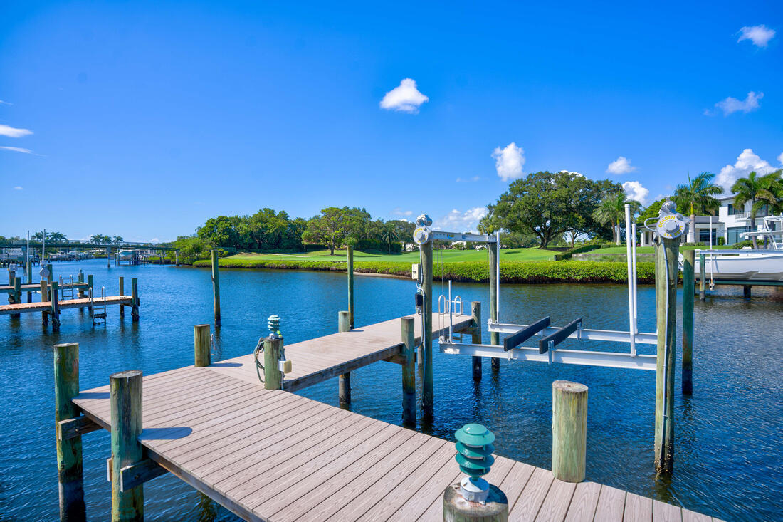 CAPTAINS WAY AT ADMIRALS COVE CONDO - Residential