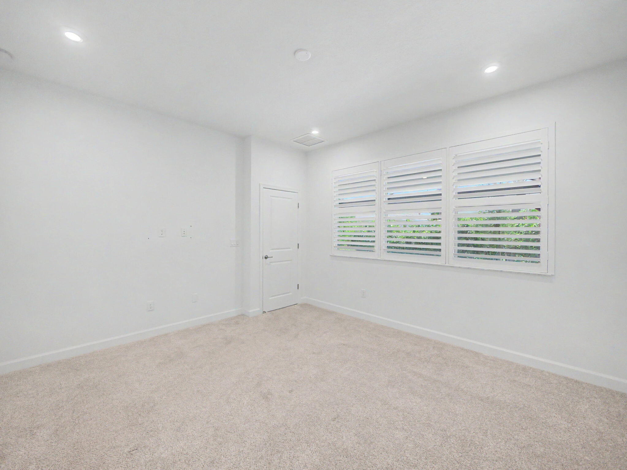 TELARO AT SOUTHERN GROVE PHASE 2 AND 3 - Residential