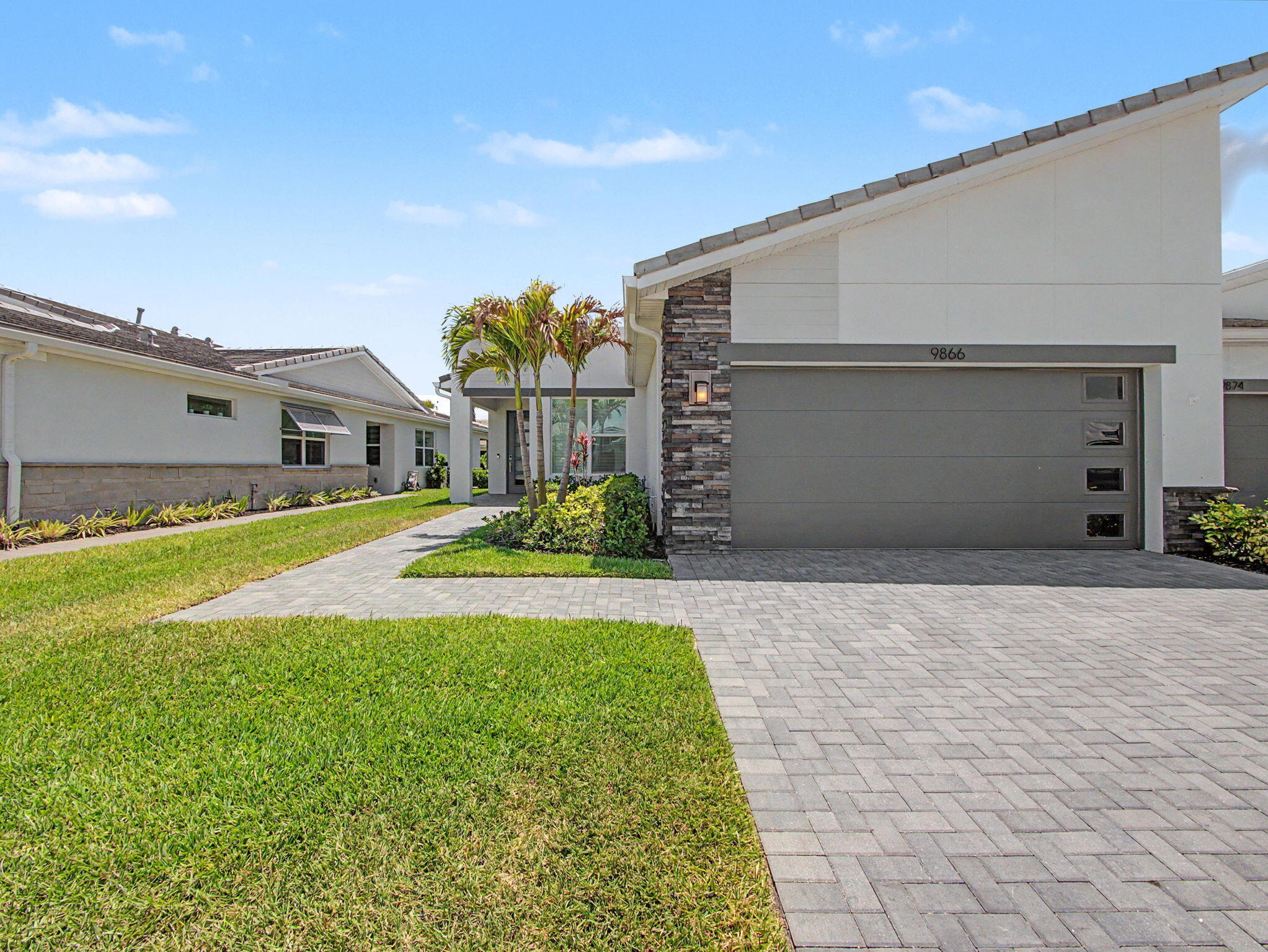TELARO AT SOUTHERN GROVE PHASE 2 AND 3 - Residential