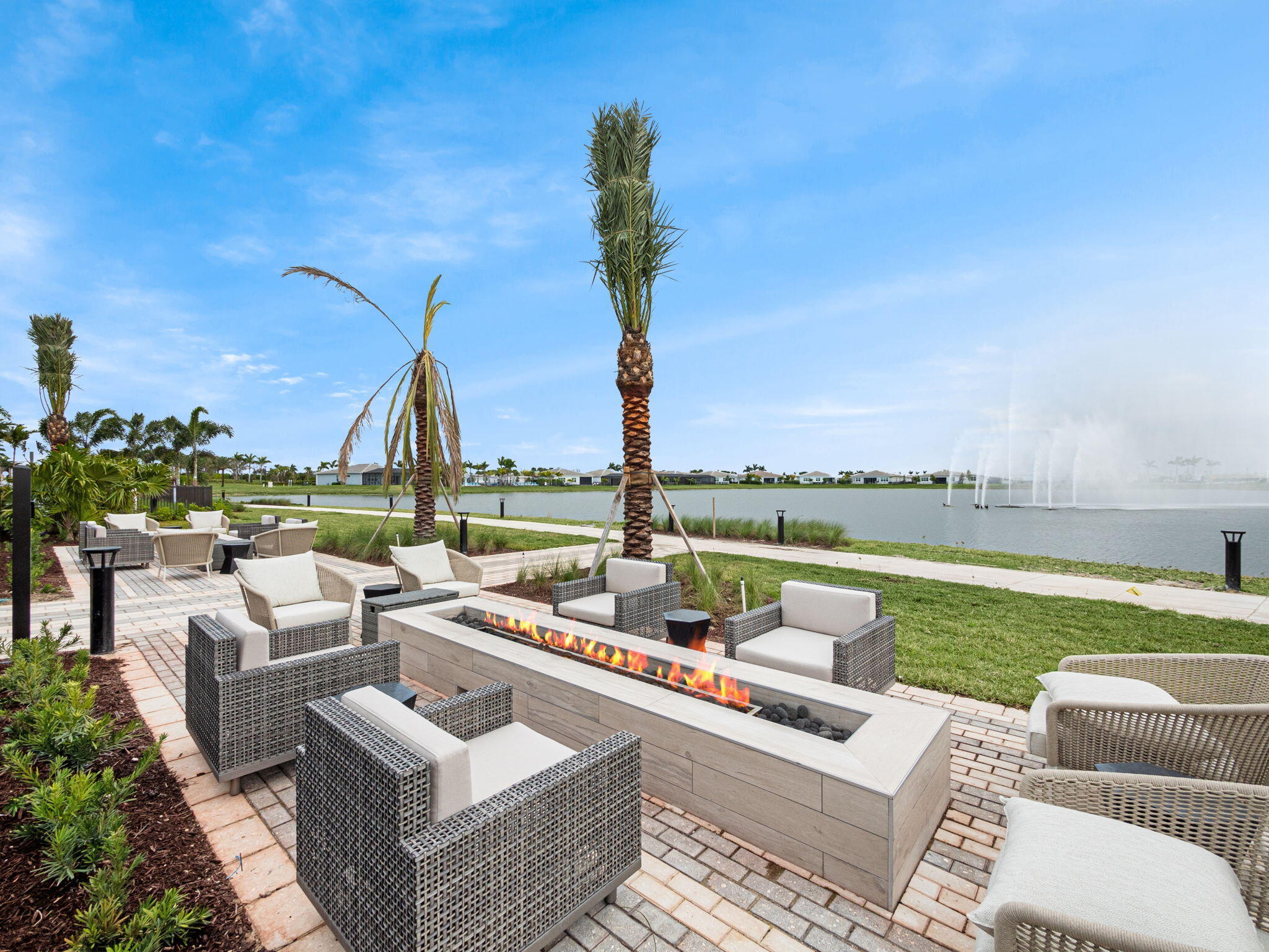 TELARO AT SOUTHERN GROVE PHASE 2 AND 3 - Residential