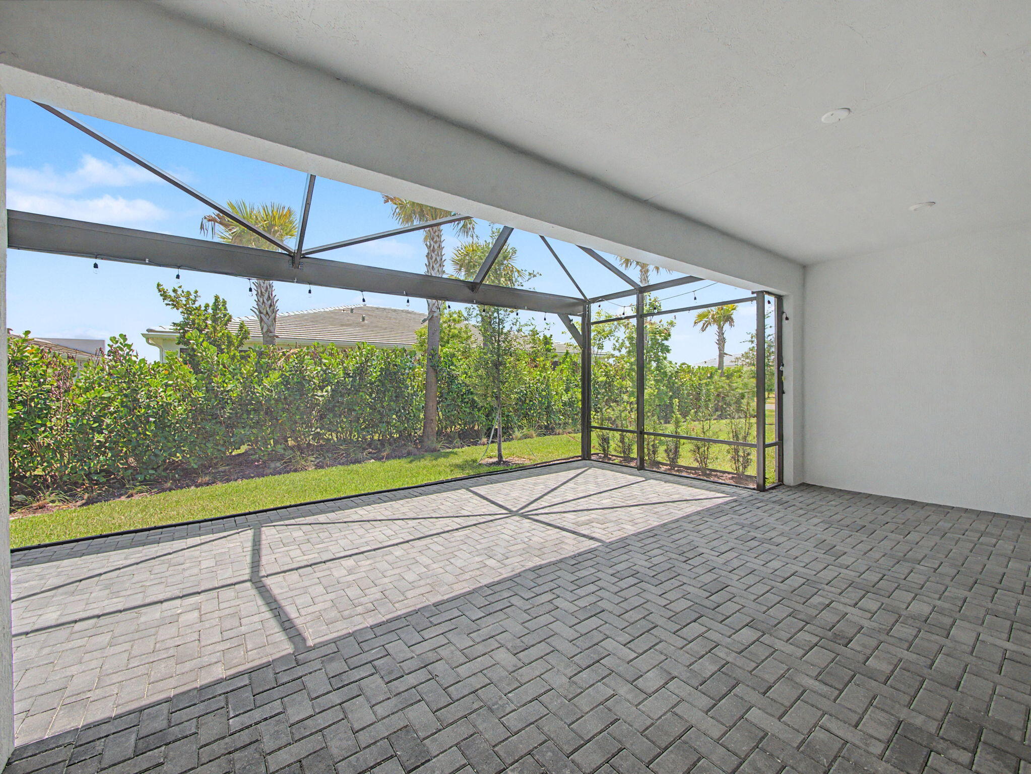 TELARO AT SOUTHERN GROVE PHASE 2 AND 3 - Residential