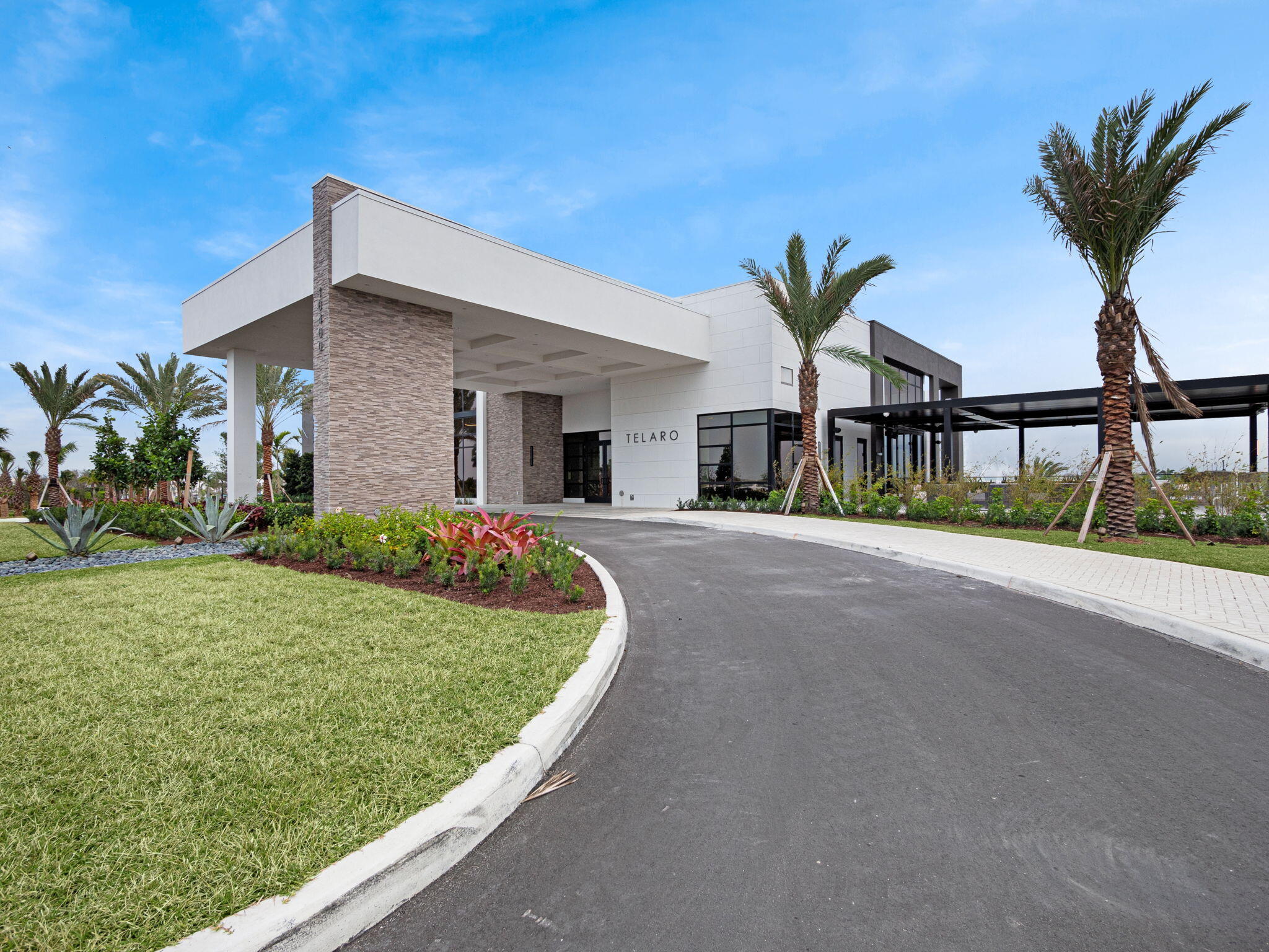 TELARO AT SOUTHERN GROVE PHASE 2 AND 3 - Residential