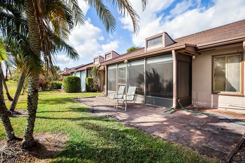 A home in Lake Worth