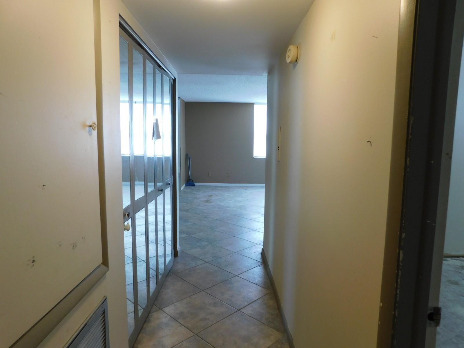 Cambridge Towers - Residential