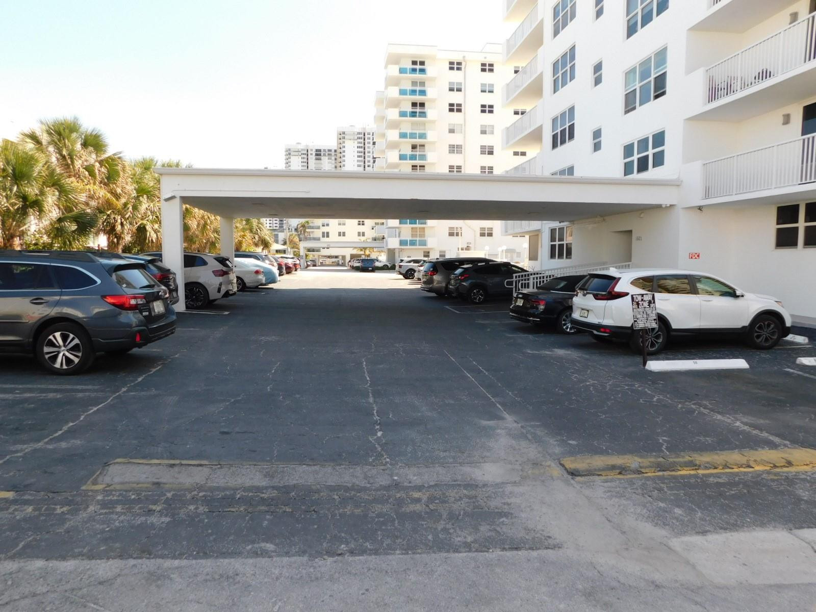 Cambridge Towers - Residential