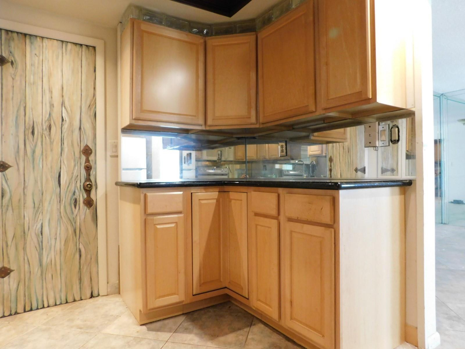 Cambridge Towers - Residential