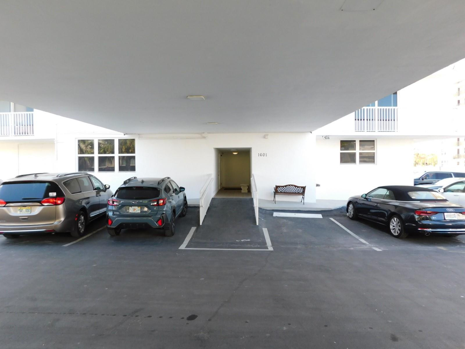 Cambridge Towers - Residential