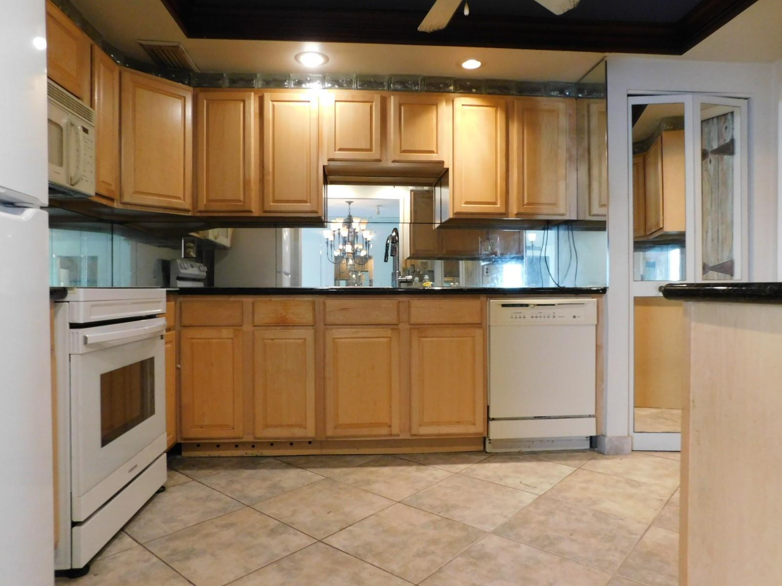 Cambridge Towers - Residential