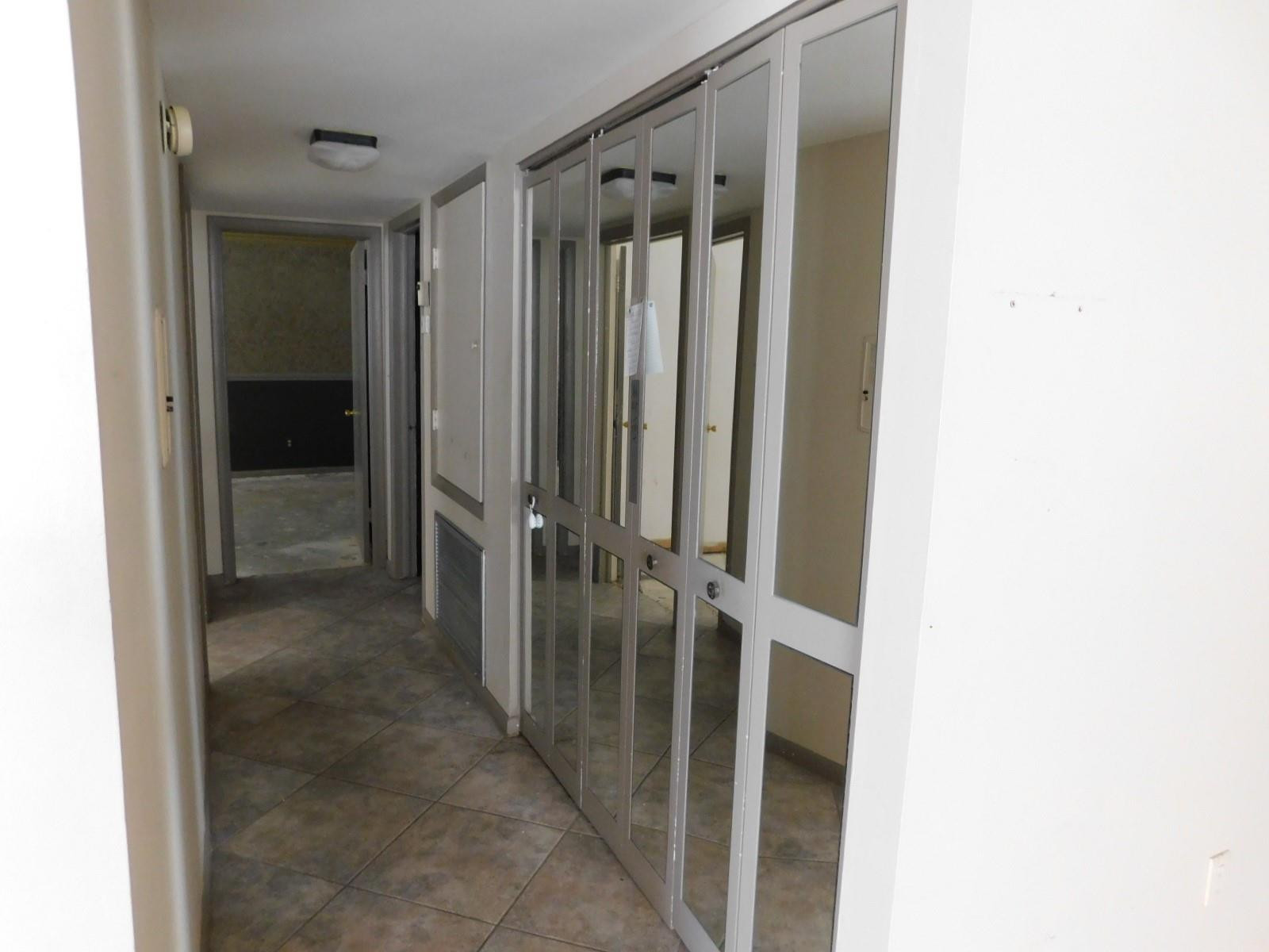 Cambridge Towers - Residential