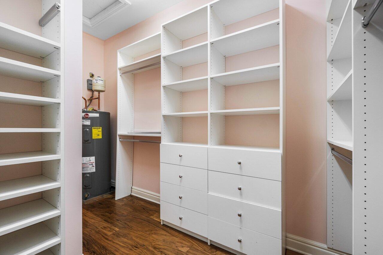 JUPITER RIVER ESTATES - Residential