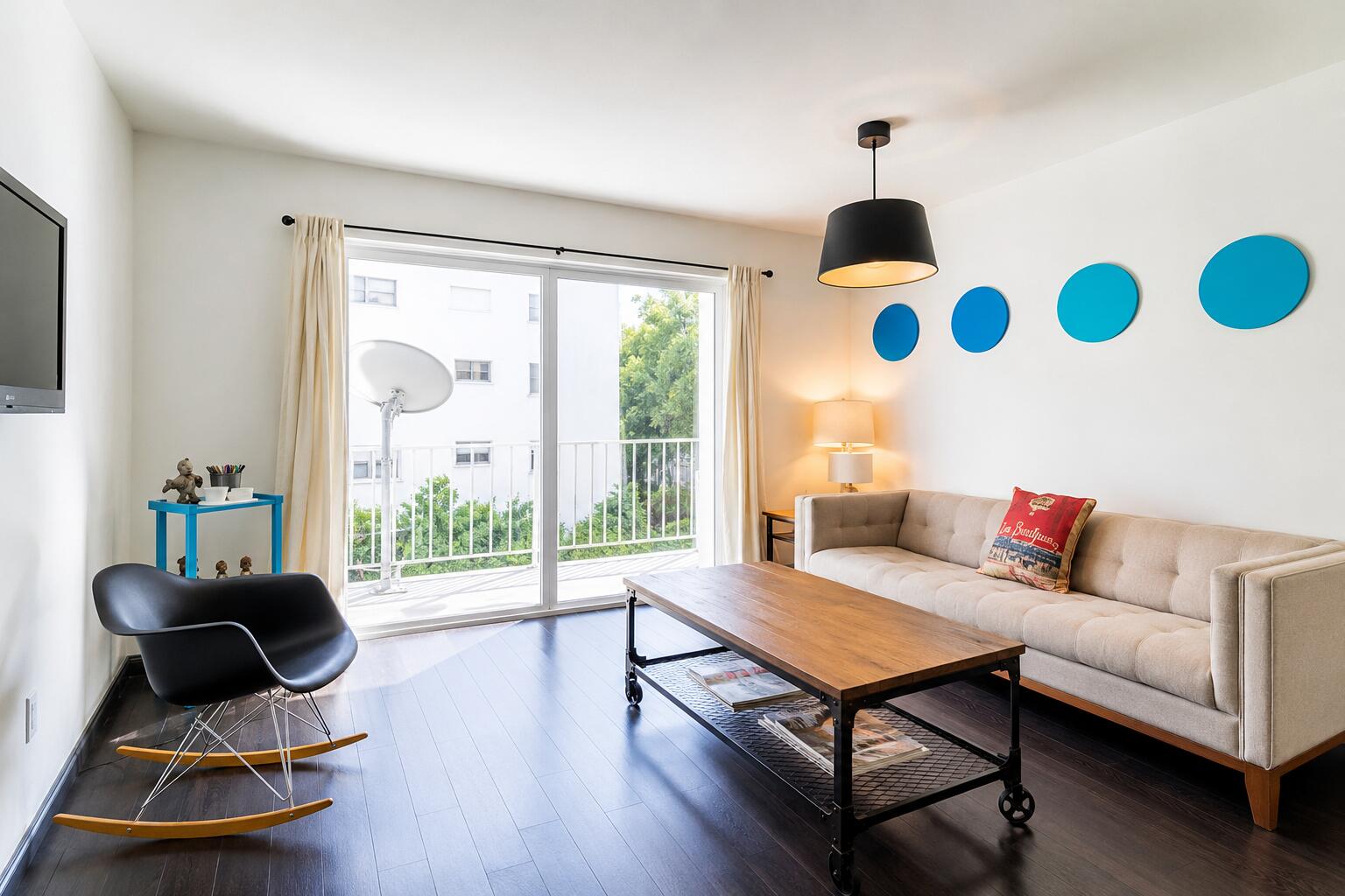 1245 WEST Avenue 302, Miami Beach FL 33139