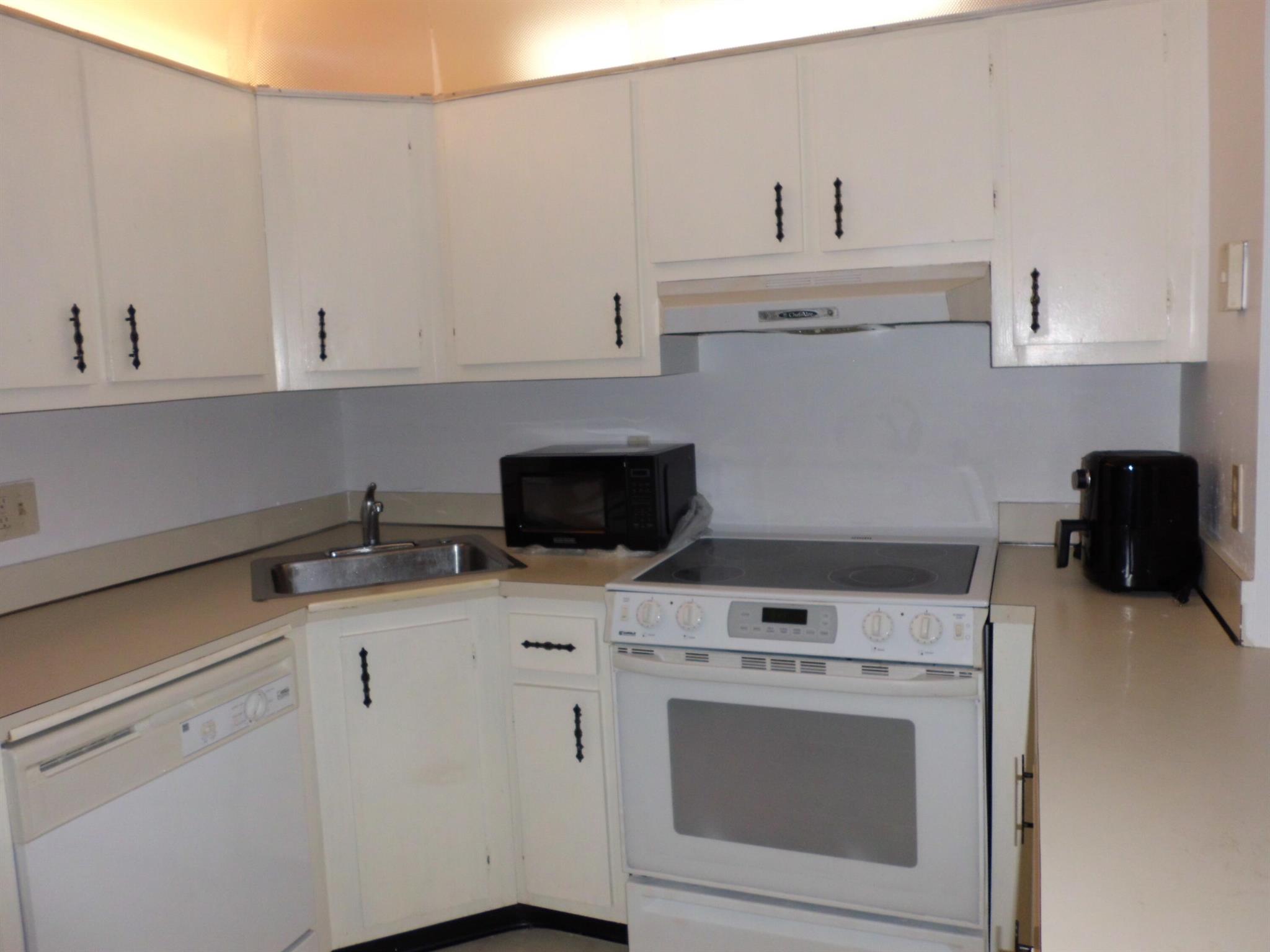 PINE RIDGE SOUTH I CONDO - Residential Lease