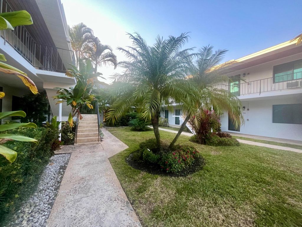 Photo of 116 NE 7th Avenue NE #1a, Delray Beach, FL 33483 (MLS # R11041468)