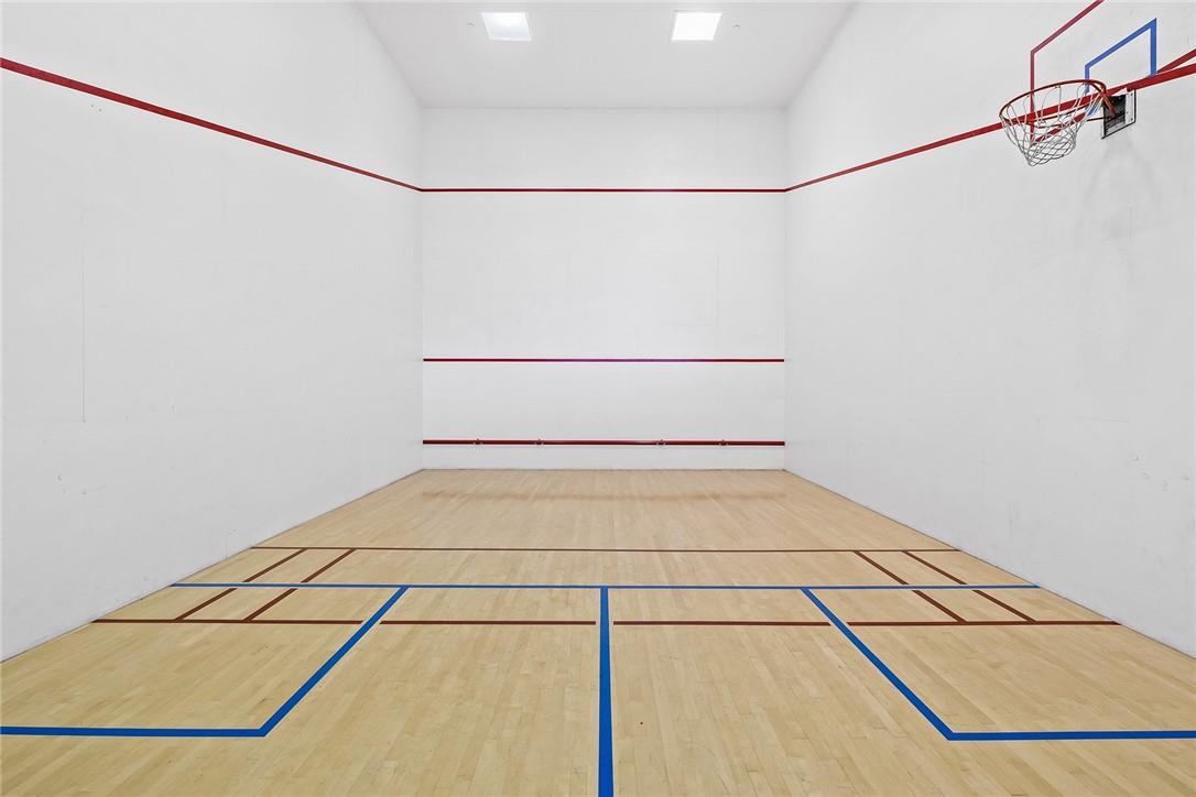 THE PALMS - Residential