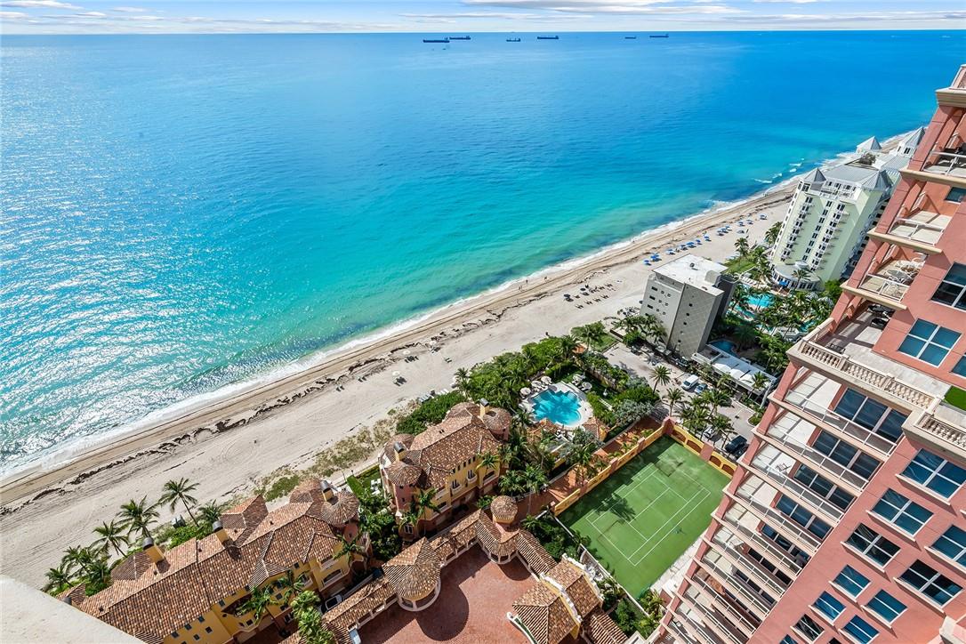 THE PALMS - Residential