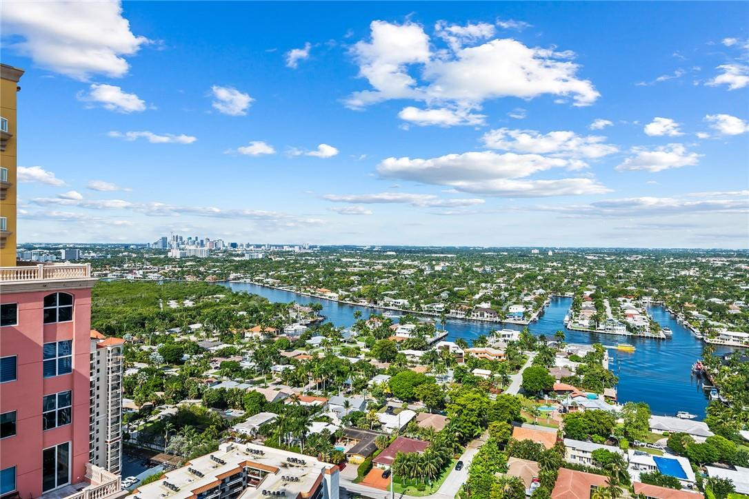 THE PALMS - Residential