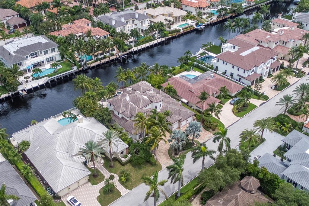 ROYAL PALM YACHT & COUNTRY CLUB - Residential