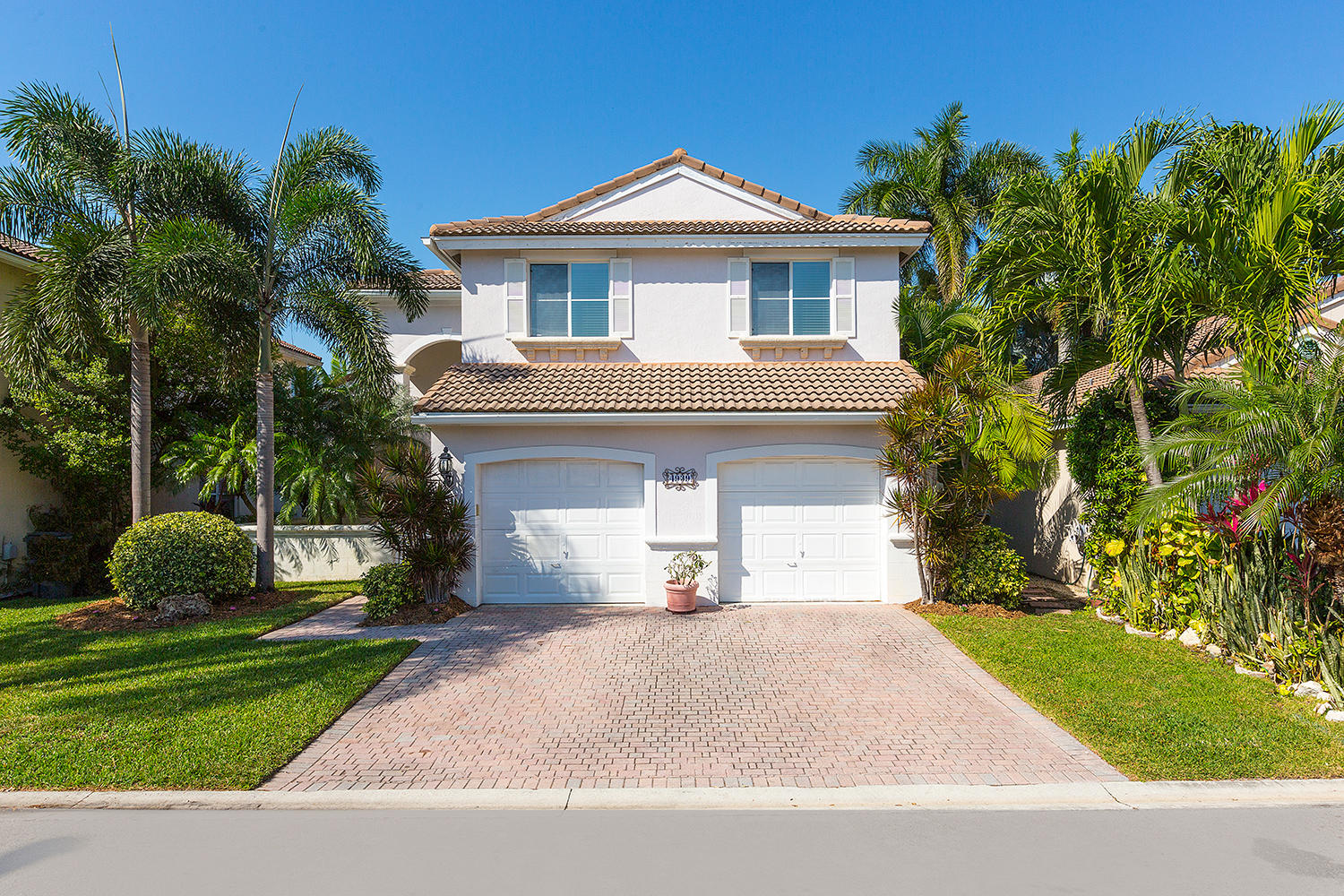 BANYAN OAKRIDGE - Residential