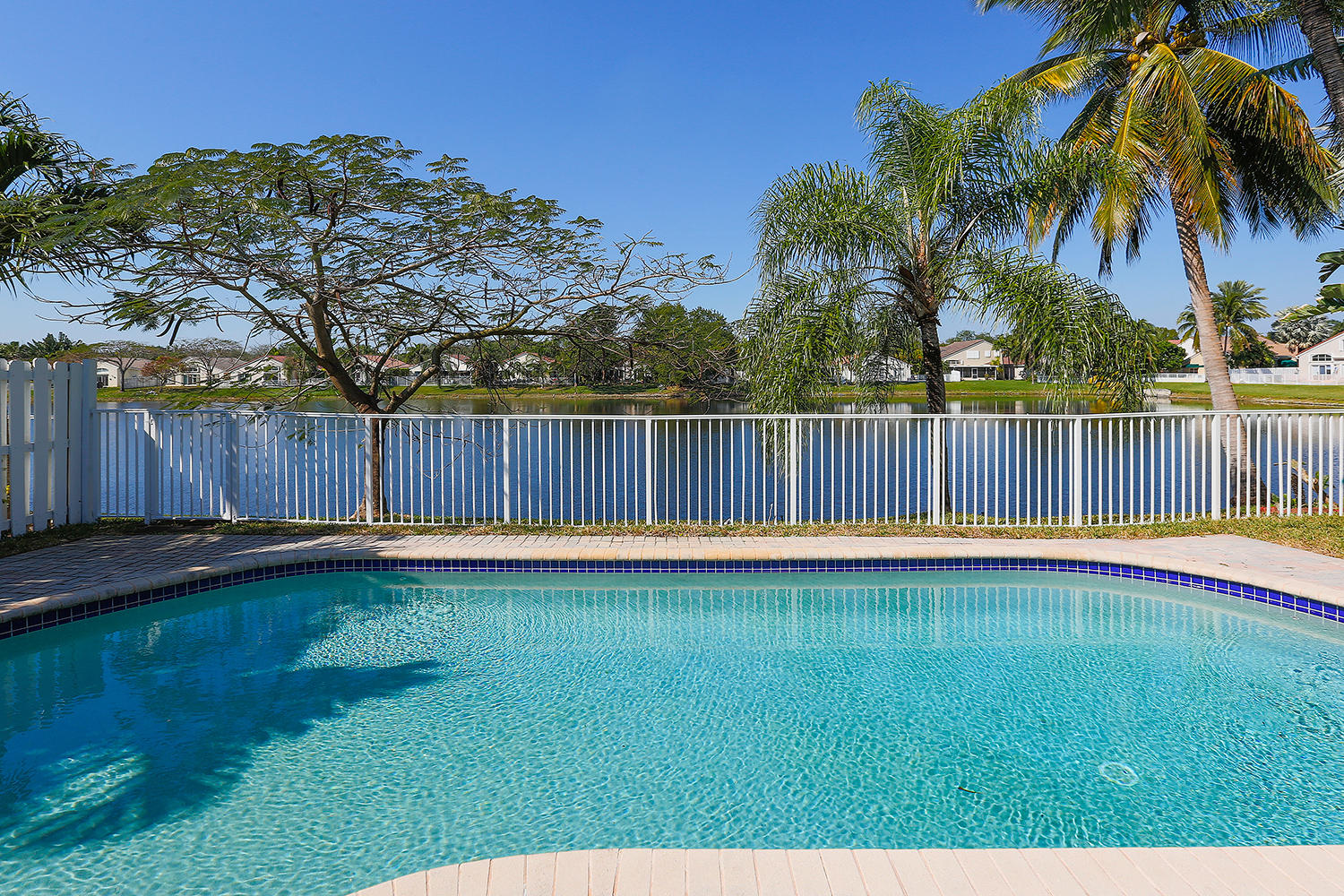 BANYAN OAKRIDGE - Residential