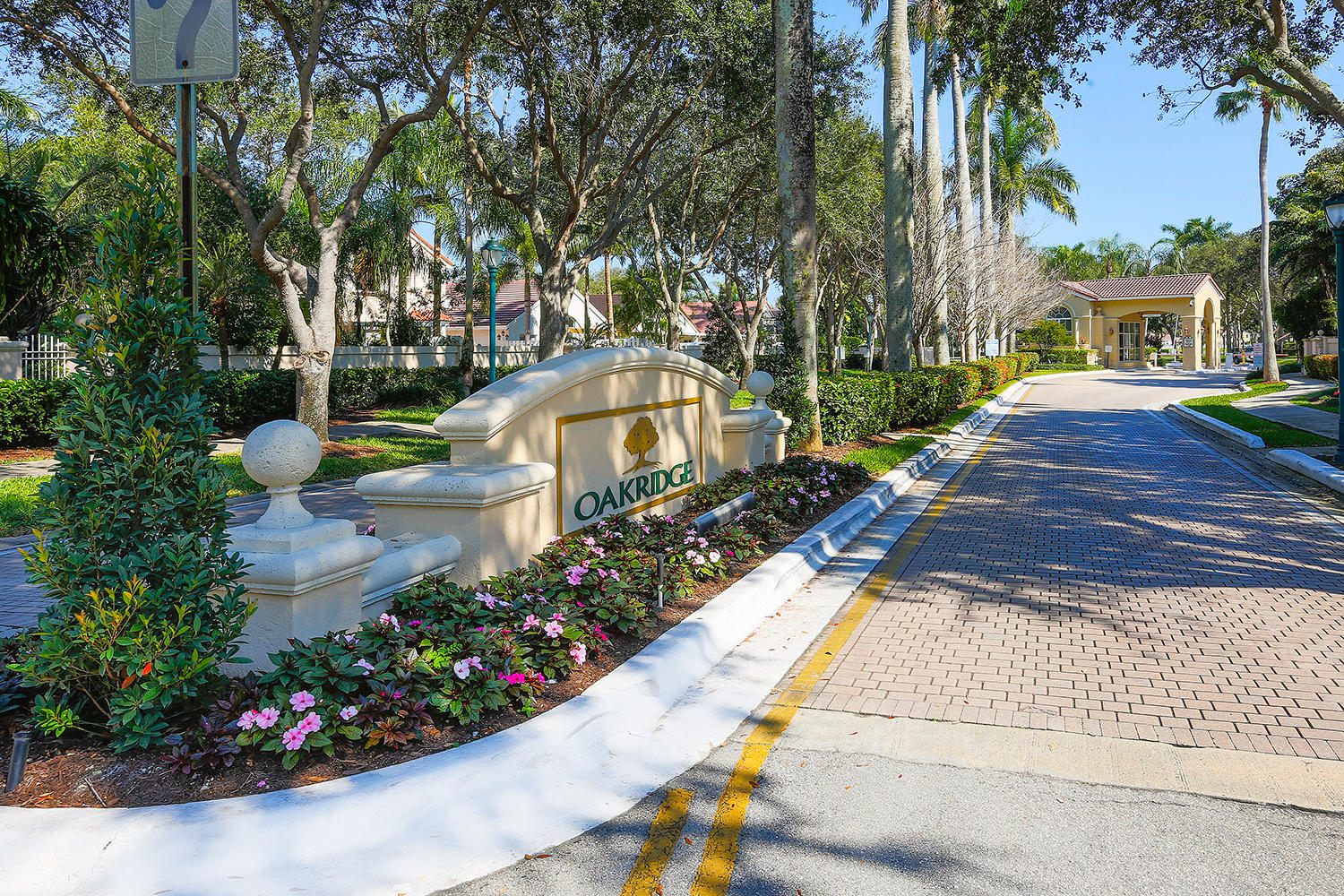 BANYAN OAKRIDGE - Residential