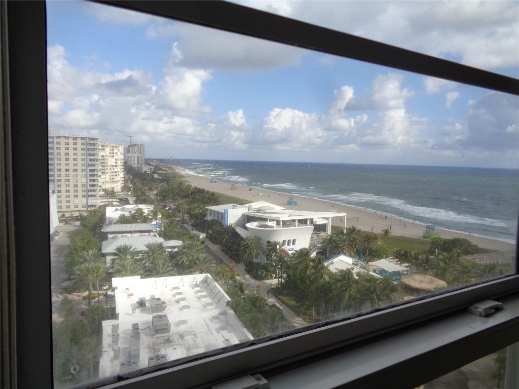 OCEAN MONARCH CONDO - Residential Lease