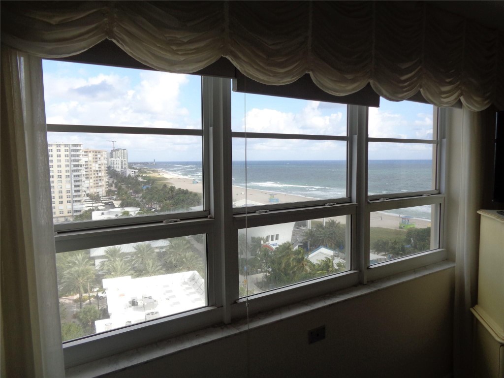 OCEAN MONARCH CONDO - Residential Lease
