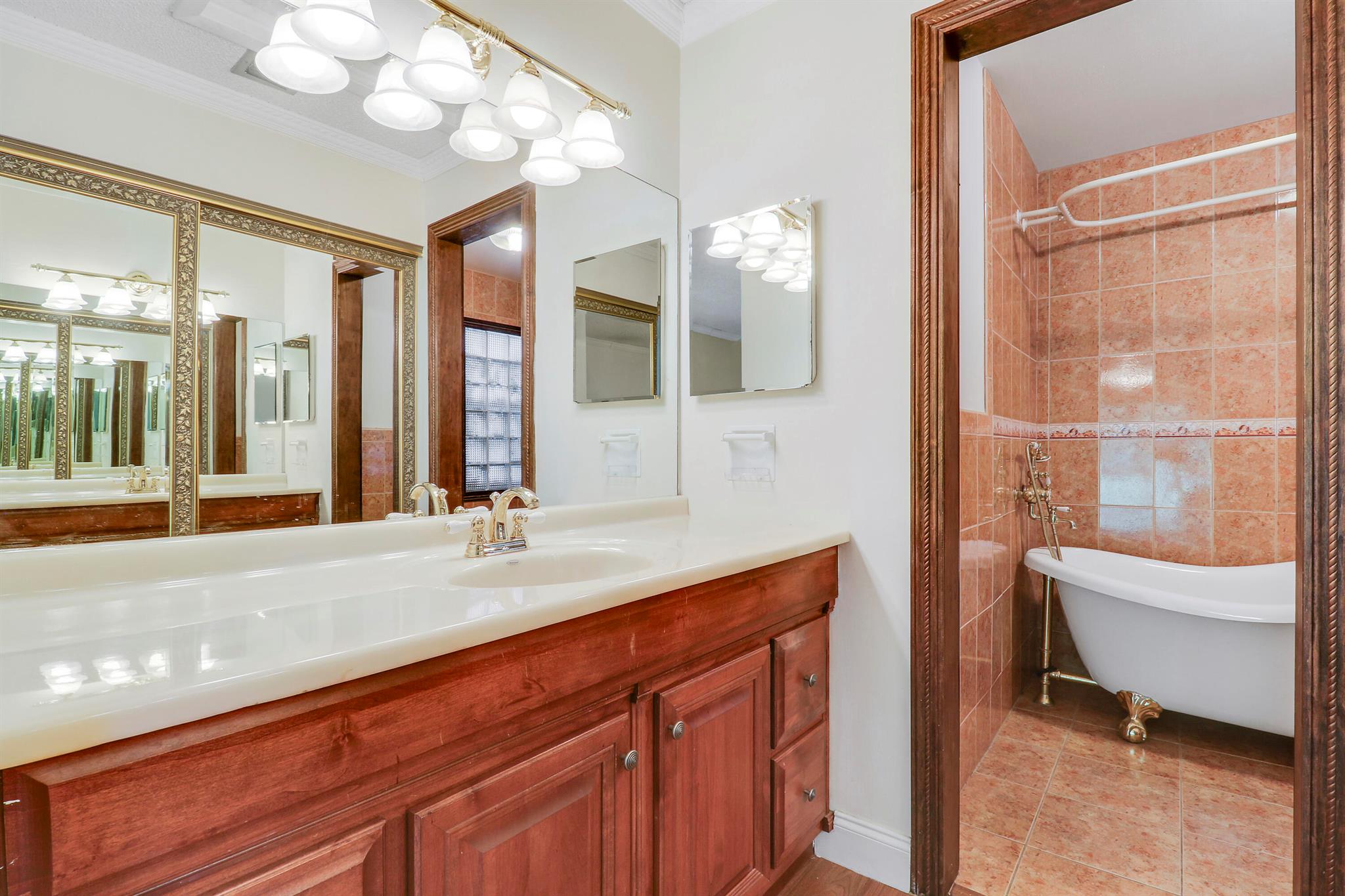 SHEFFIELD WOODS AT WELLIN - Residential