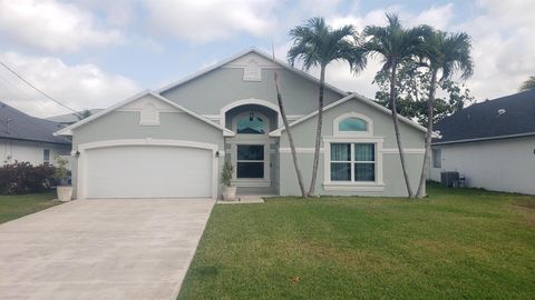 Photo of 6261 Pompano Street, Jupiter, FL 33458 (MLS # R11072880)