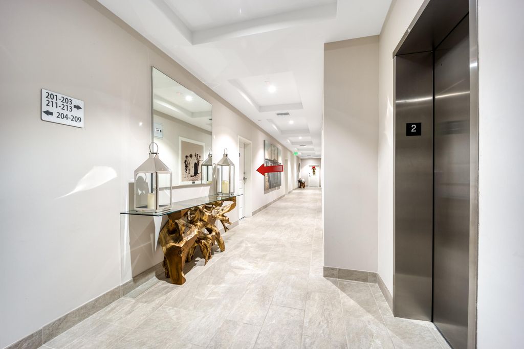 Photo of 41 SW Seminole Street #211, Stuart, FL 34994 (MLS # B26002232)