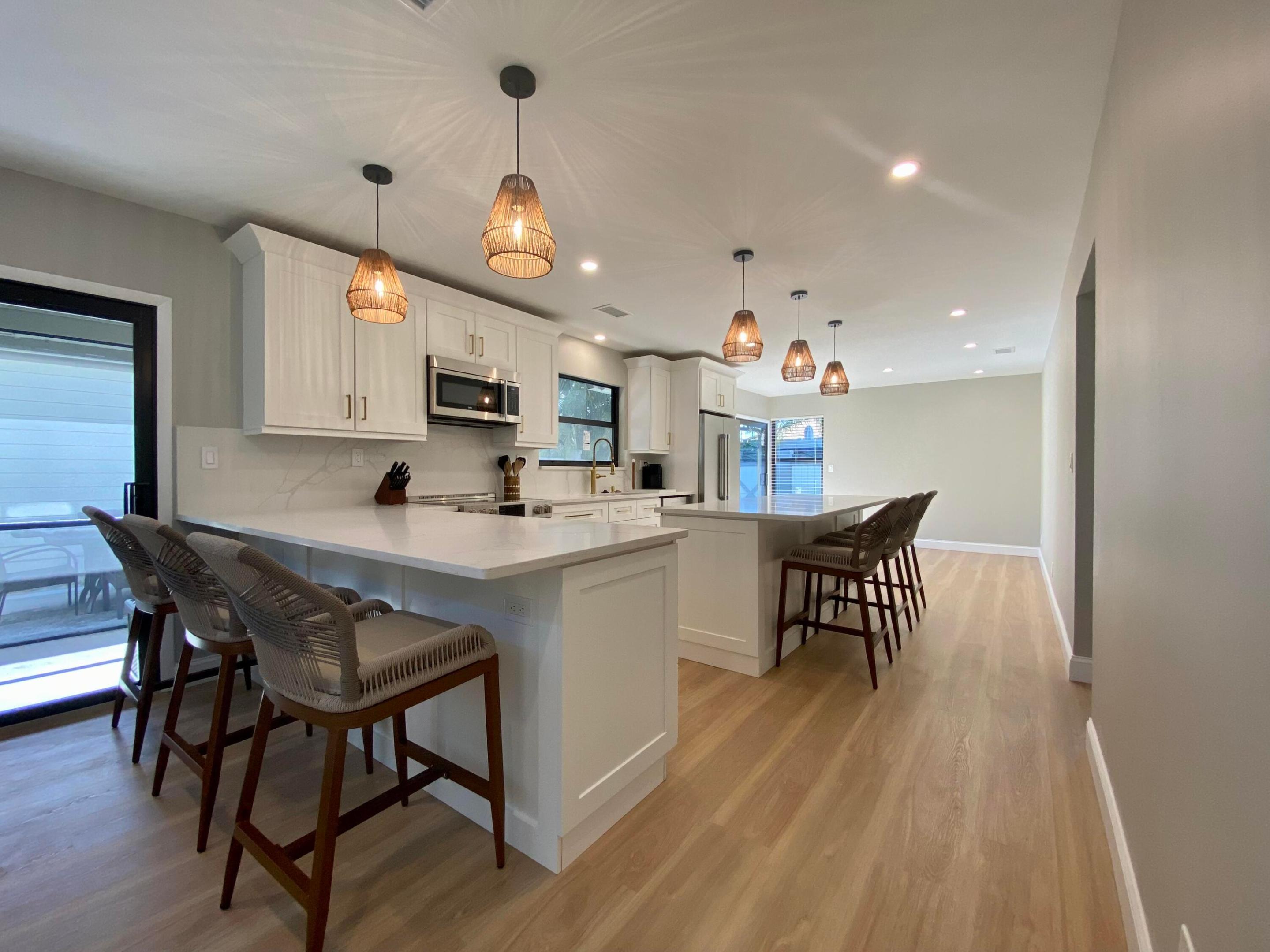 BEDFORD MEWS AT WELLINGTON - Residential Lease