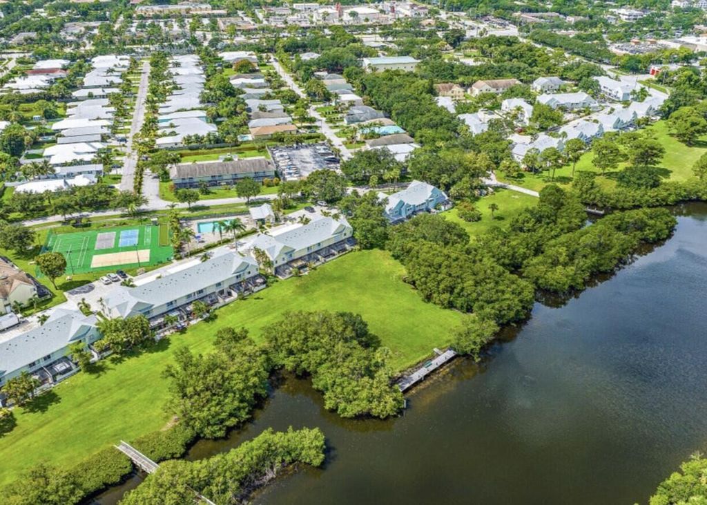 Photo of 6206 Riverwalk Lane #2, Jupiter, FL 33458 (MLS # R10908504)