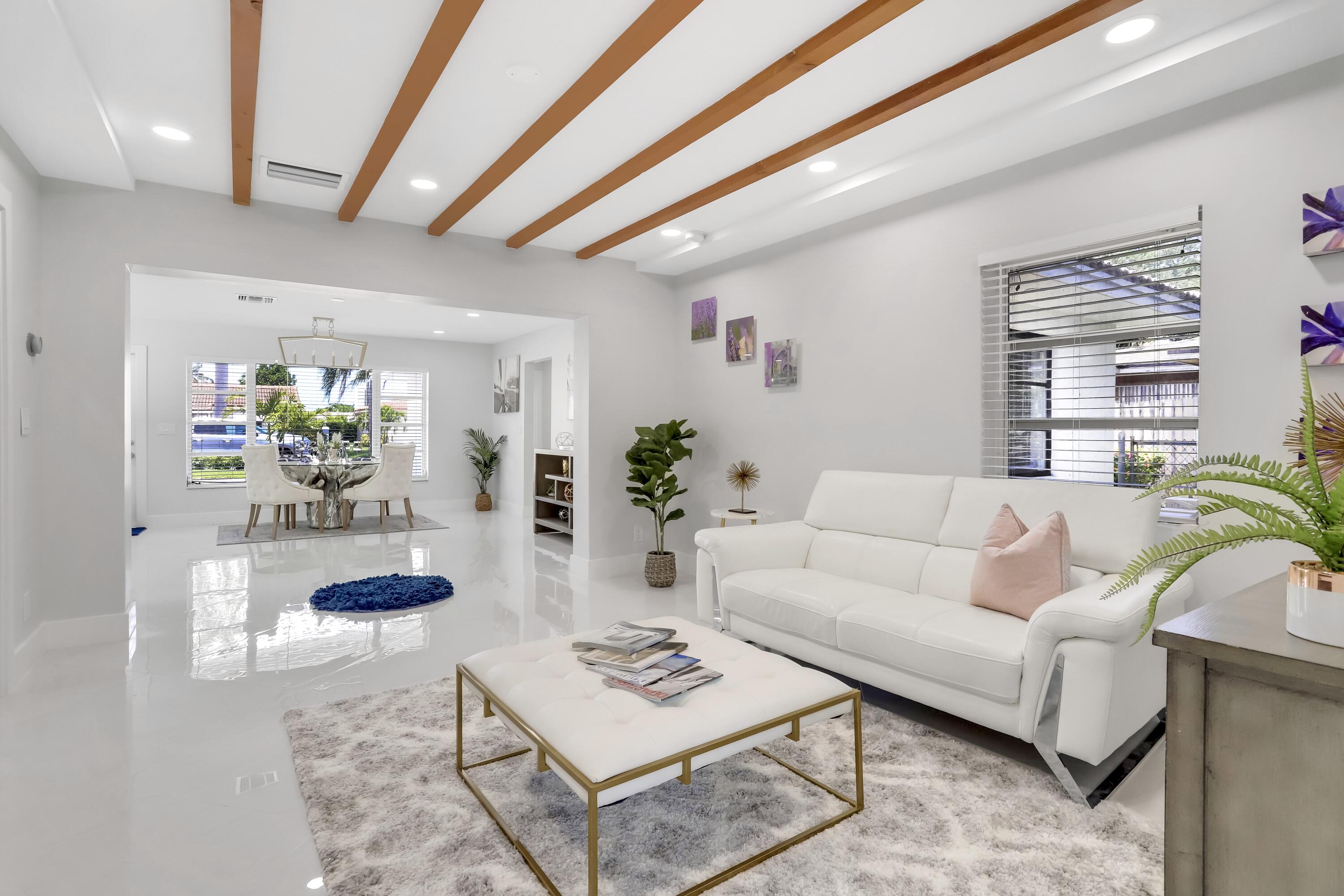 PALM BEACH SHORES - Residential