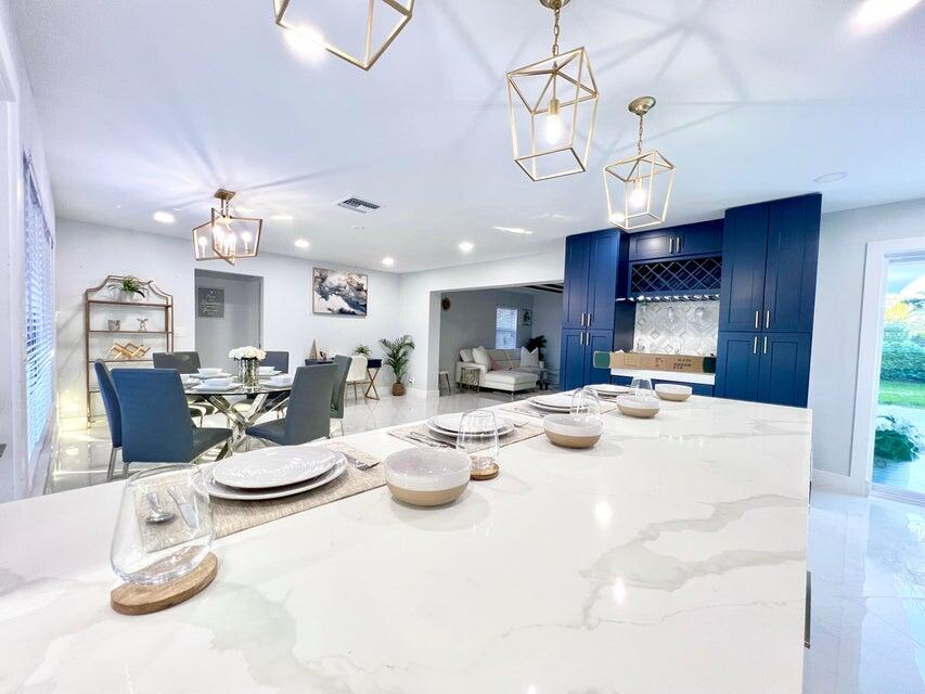 PALM BEACH SHORES - Residential