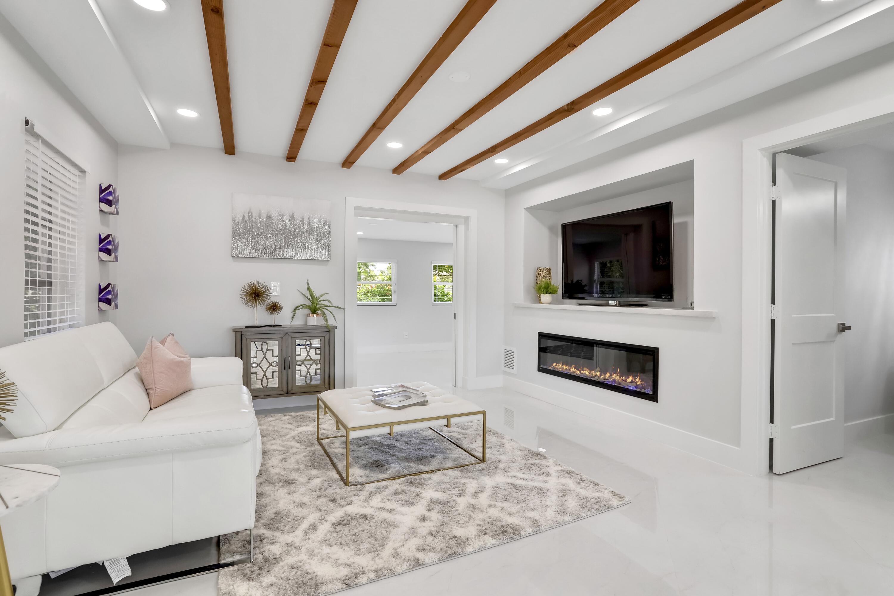 PALM BEACH SHORES - Residential