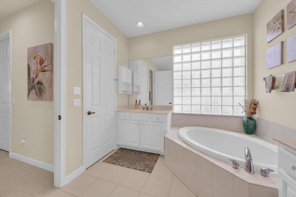 LAKES AT PGA VILLAGE - Residential