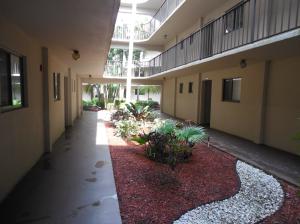 LAS VERDES - Residential