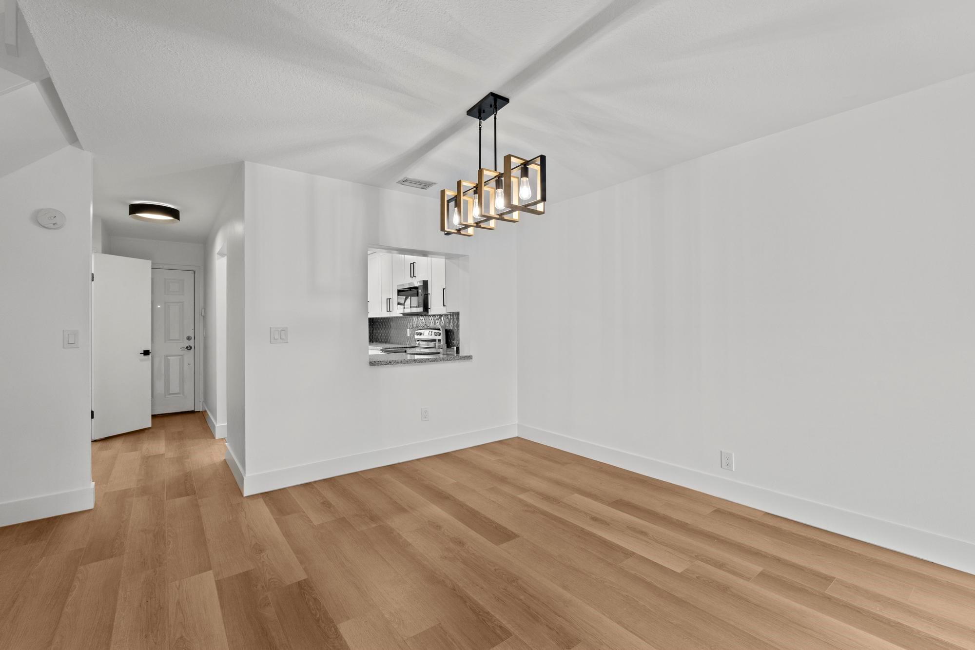 TARTAN COCONUT CREEK PHAS - Residential Lease